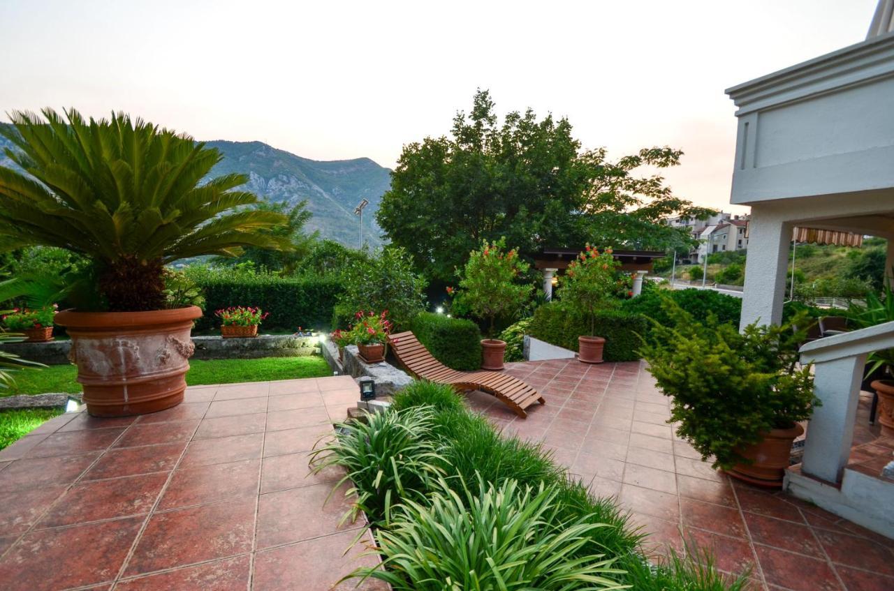 Djardin Apartment Kotor Bagian luar foto